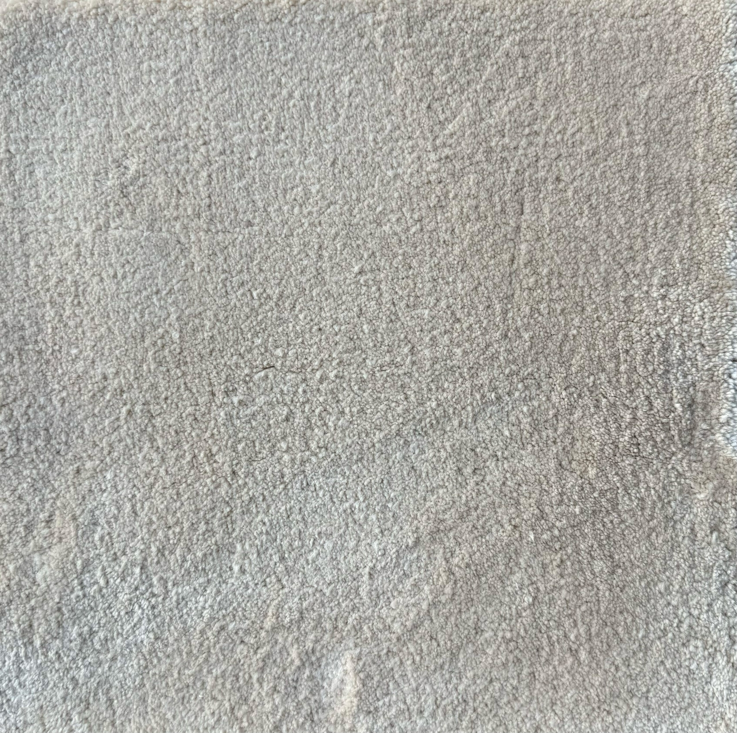 FEATHER TOUCH - Image 4